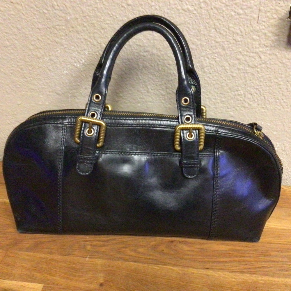 Maxx New York top handle baguette leather bag, black